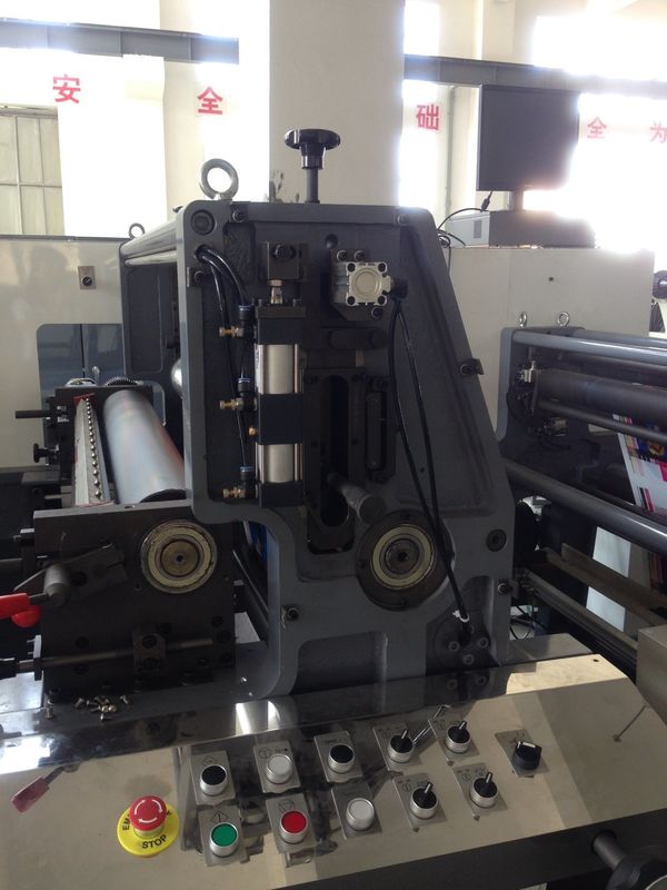 Fornecimento de energia 380V 3pH 50Hz Fengming Six Color Unit Type Paper Flexo Printing Machine