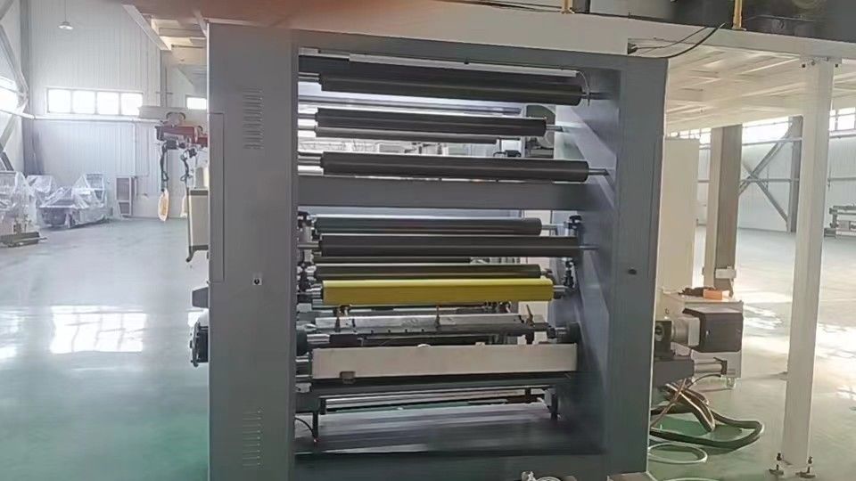 Max.Velocidade mecânica 150m/min Unidade de impressão Flexo para grande rewinder Diâmetro 1524mm