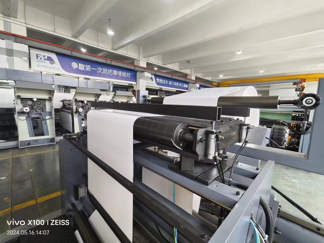 Máquina de Impressão Flexo de Manga Controlada por PLC com Max. Largura de Impressão de 1000 mm