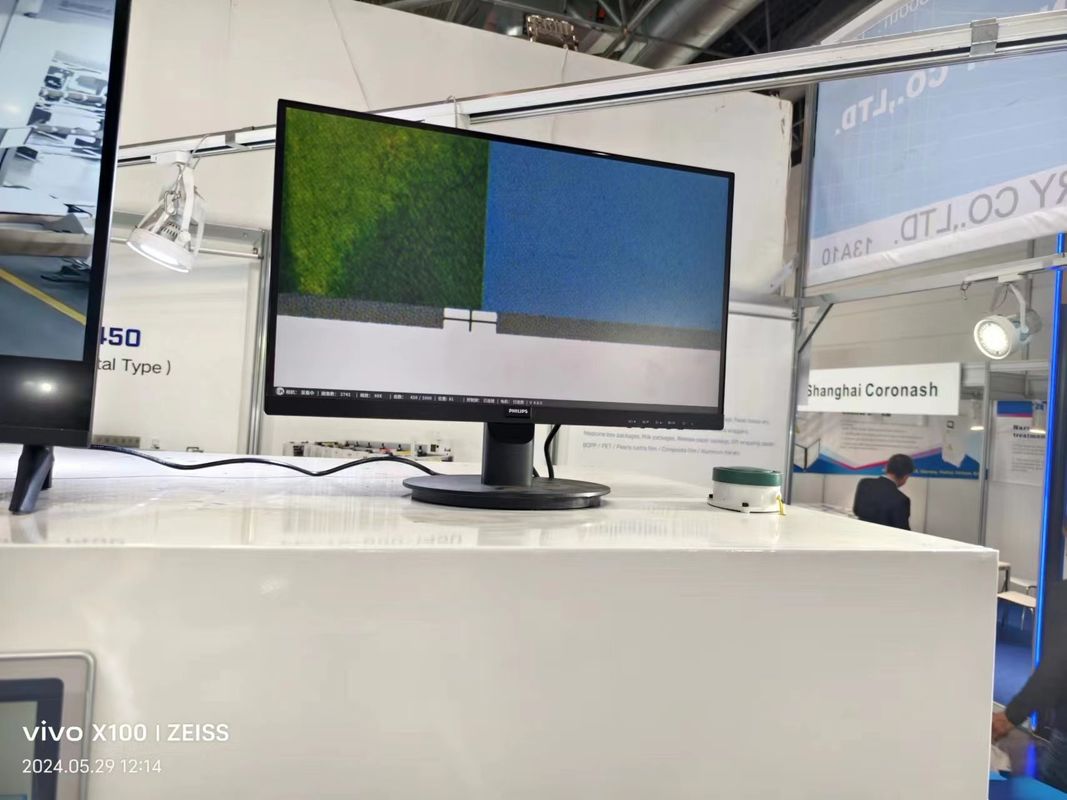 Máquina de impressão UV Servo Flexo de 1350 mm Copas de papel de rolo a rolo Impressora de cartões em estado novo Lojas de impressão de engrenagens em linha